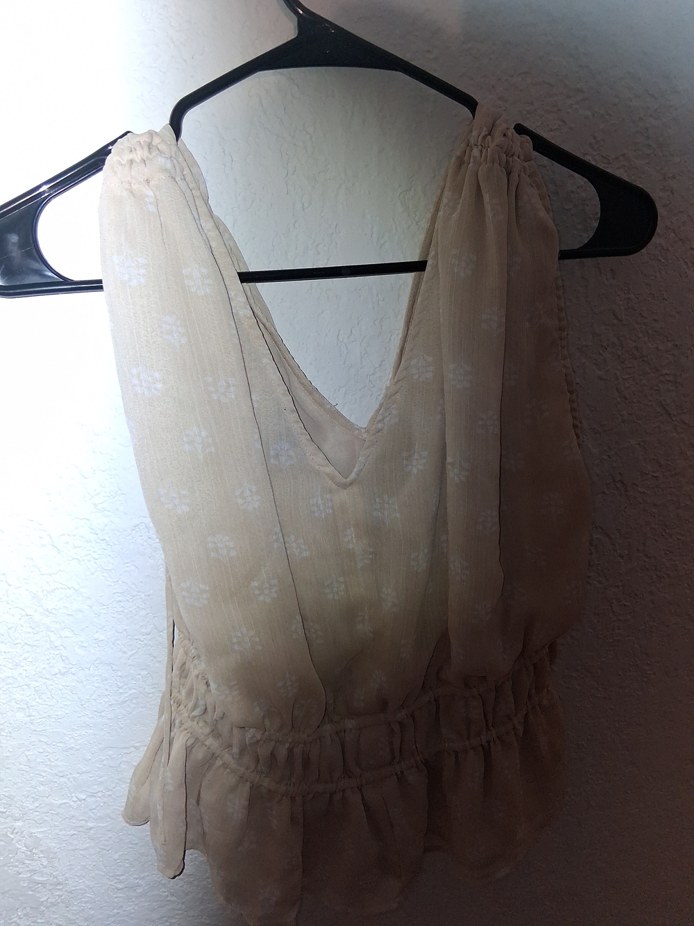 Ann Taylor Soft Beige Floral Sleeveless Blouse